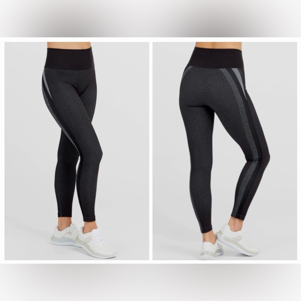 NWT Spanx Seamless Track Stripe Leggings, Size S/P